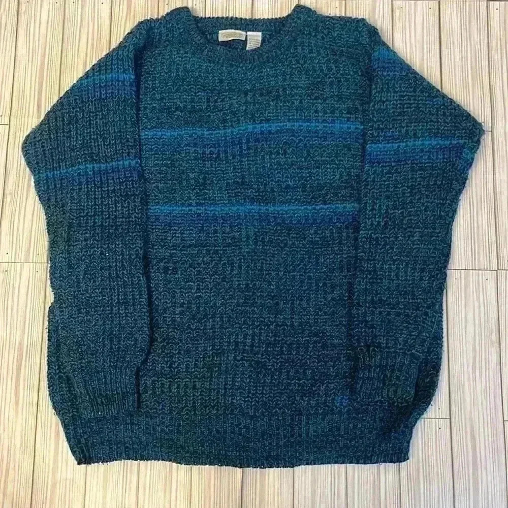 90’s Crewneck Knit Sweater - Picture 2 of 3